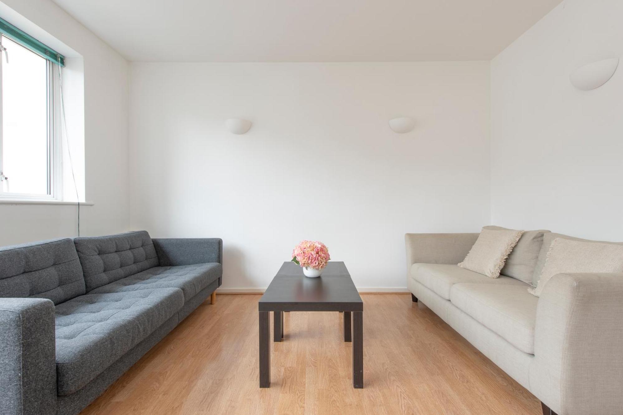 Modern Luxury Apartment By Bow Road Station Londres Exterior foto