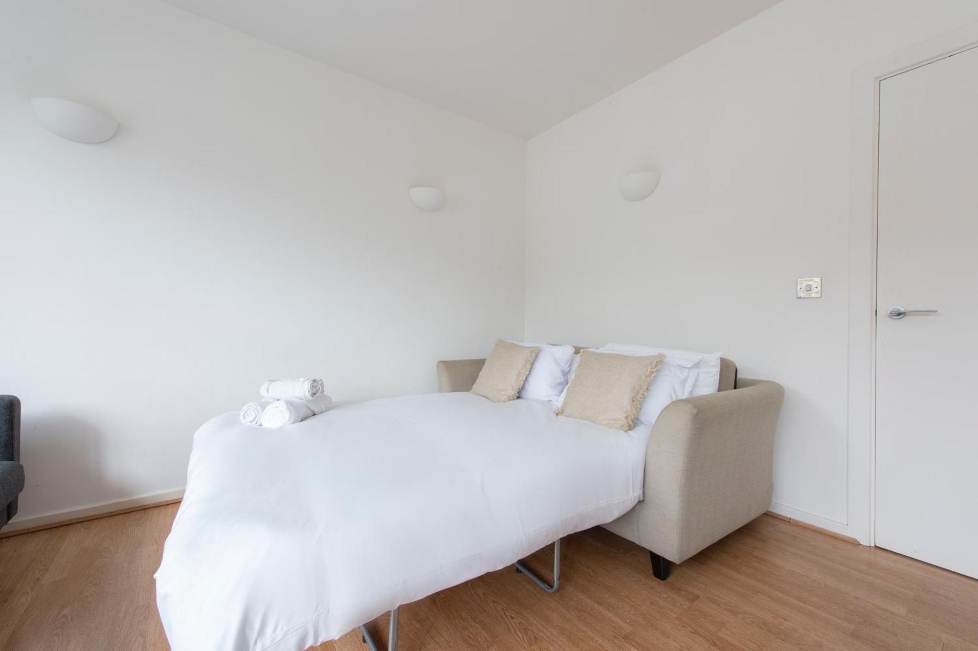 Modern Luxury Apartment By Bow Road Station Londres Exterior foto